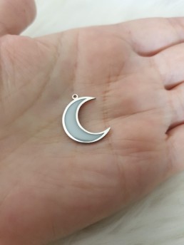 Luna di latte materno